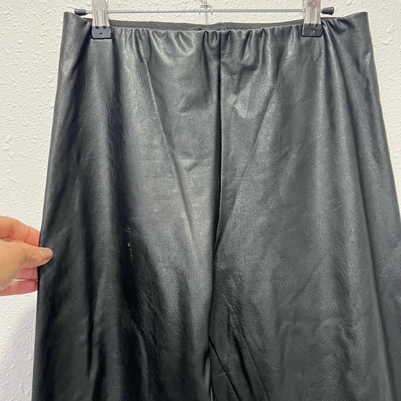 Lulu's high waisted Black Faux Leather Leggings Medium - Picture 6 of 7